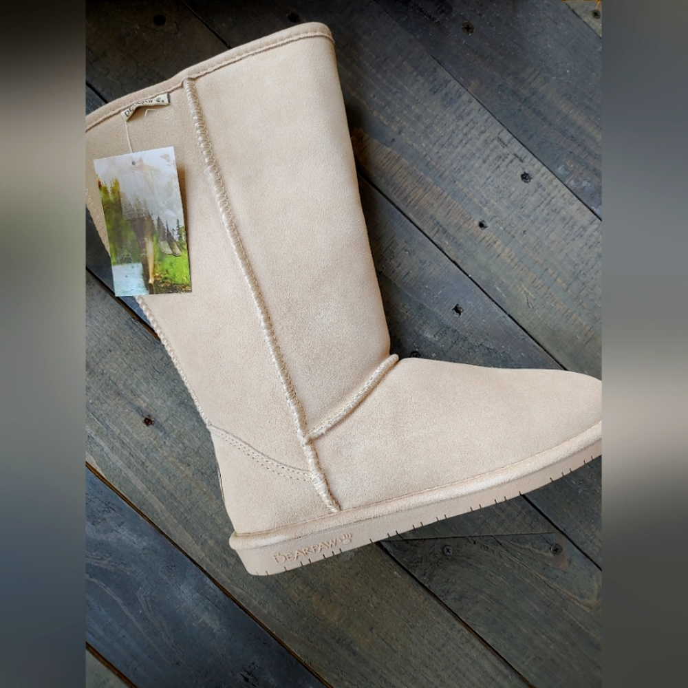 BearPaw Emma boots size 7.5